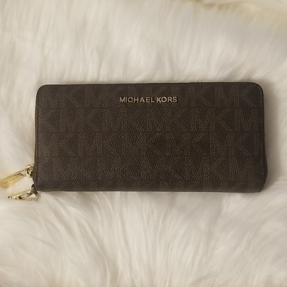 Michela Kors wallet